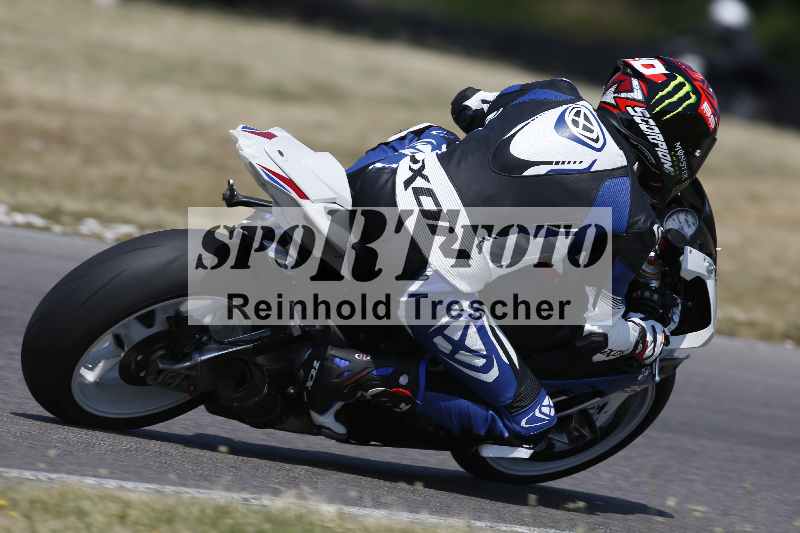 /Archiv-2023/28 05.06.2023 Moto Club Anneau du Rhin/vert-medium/7